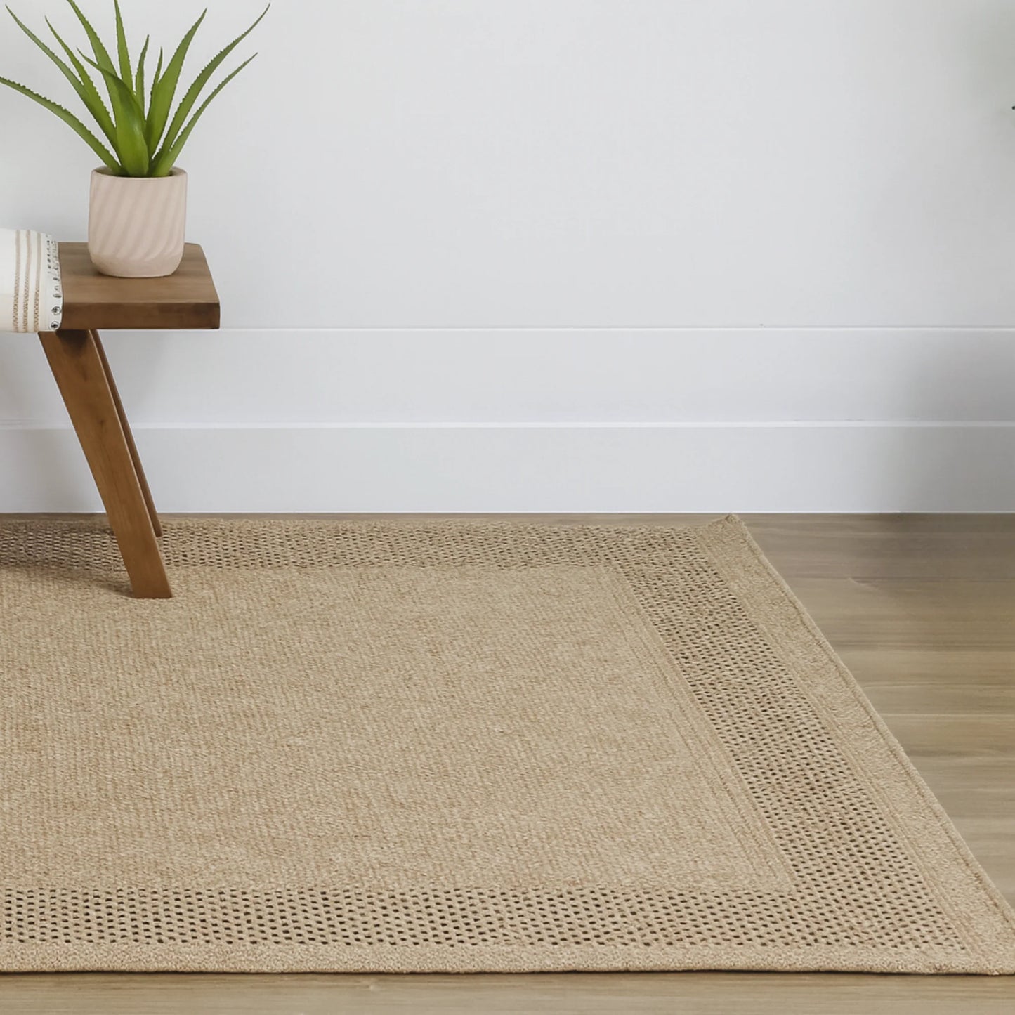 Akita Black Indoor Outdoor Rug