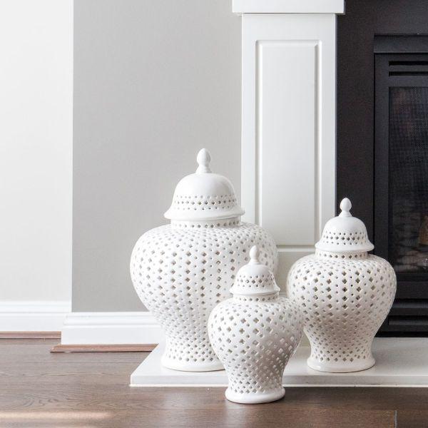 White Extra Small Minx Temple Jar 21 cm | Hamptons Home | Hamptons Home