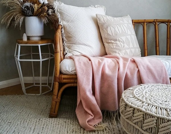 Astor Blush Cashmere and Superfine Merino Wool Throw Blanket Online | Hamptons Home